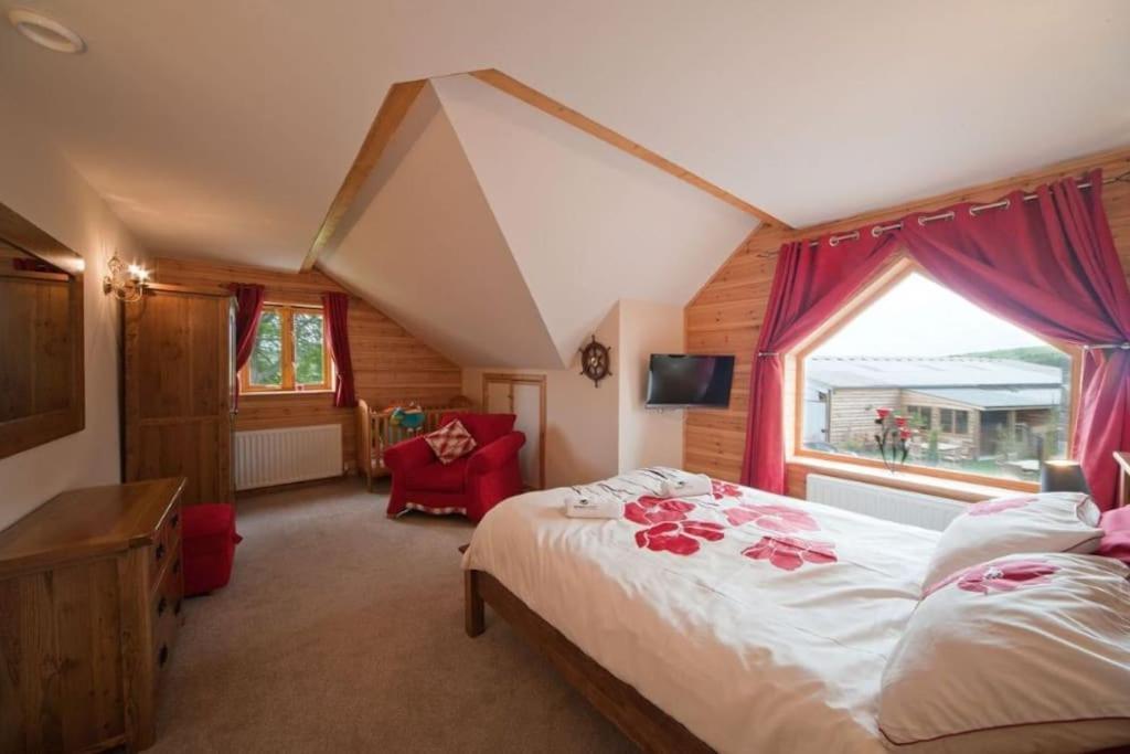 Beech Tree Eco Lodge Brecon Exterior photo