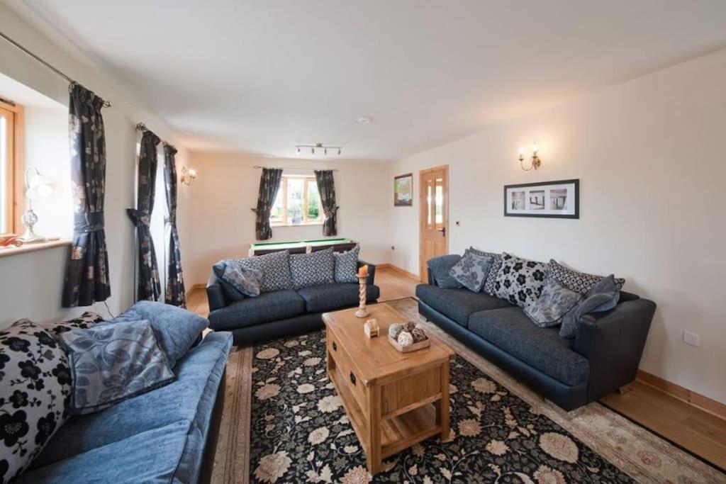 Beech Tree Eco Lodge Brecon Exterior photo